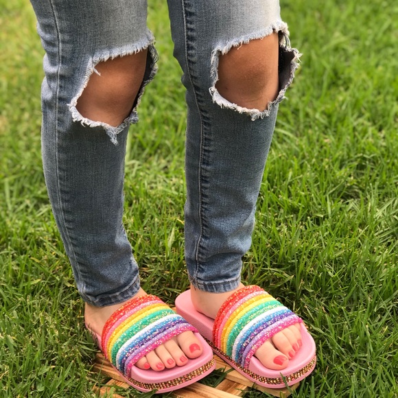 Rainbow Slippers 🌈🔥🌈 - Picture 4 of 6